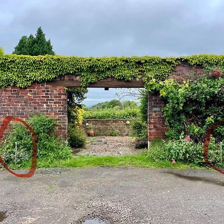 Woodpecker Cottage West Bretton Екстериор снимка