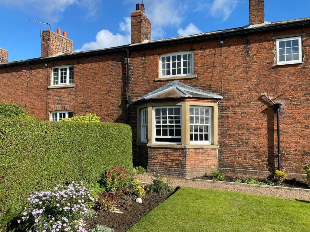 Woodpecker Cottage West Bretton Екстериор снимка